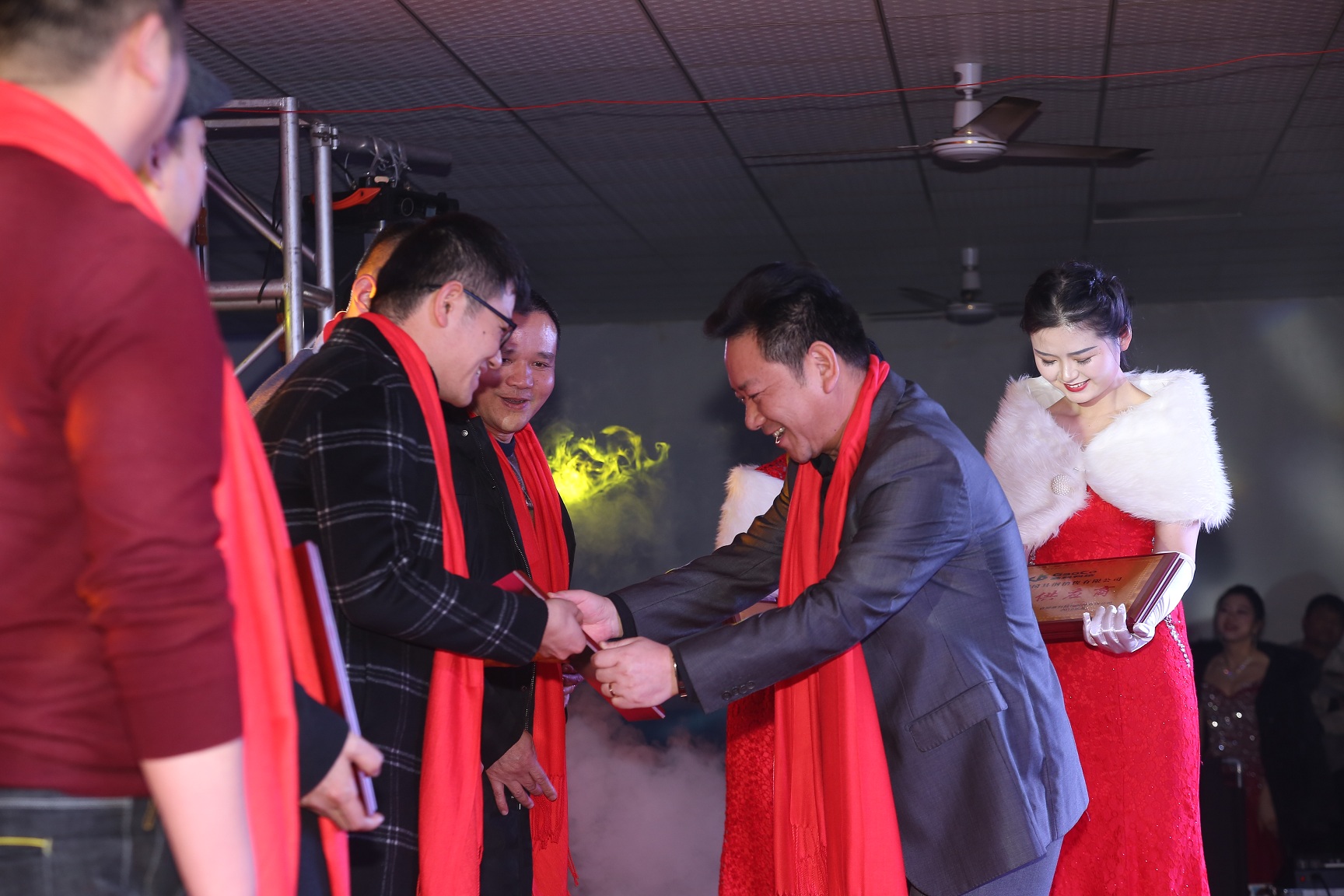 mg冰球突破(中国区)官方网站