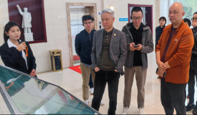 共促发展，凝聚共识——记民建青浦区委辅导光临领导！